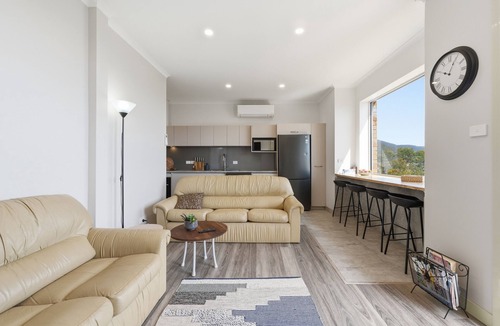 Rosetta Apartment | MONA Vista, overlooking Museum of Old and New Art (MONA) & the River Derwent.