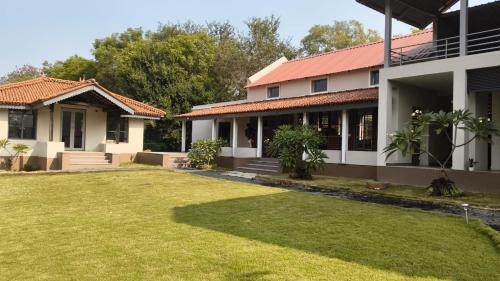 Bolpur House | Moner Pukur