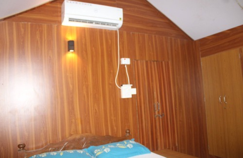 Agonda Hotel | Monsoon Beach Front Hut:104
