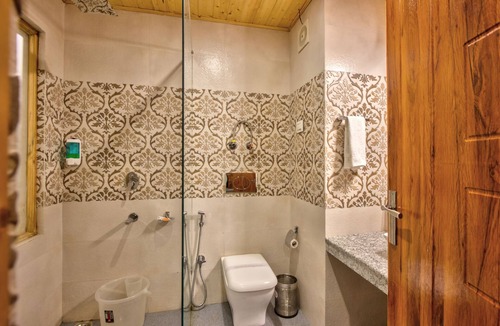 Manali Hotel | Montana Blues Resort By Snow City