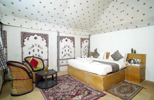 Sam Resort | MoonStar Desert Camp