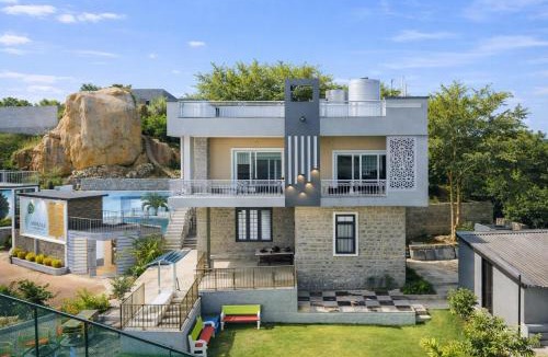 Ibrahimpatan Villa | Morvia Farmstay
