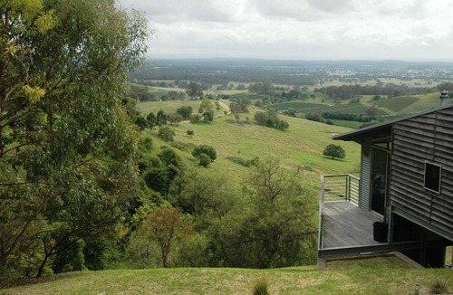 Mount View Cabin | Mount View Lodges - Hunter Valley - 2 Bed
