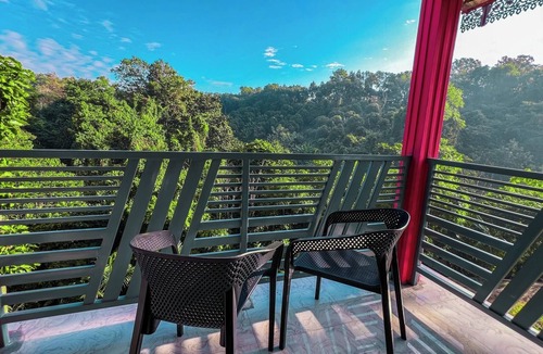 Bandarban Hotel | Mountain Springs Resort