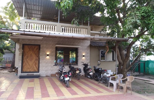 Alibaug House | Mountain View Cottage