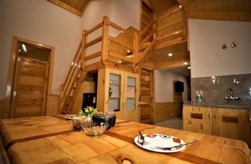 Manali House | Mountainshack Riverside Stay & Cafe