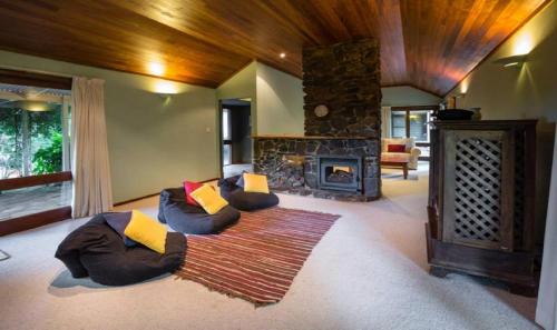 Mount Glorious Cabin | Mt Glorious Getaways