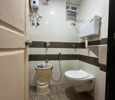 Santacruz Hostel | Mumbai Residency