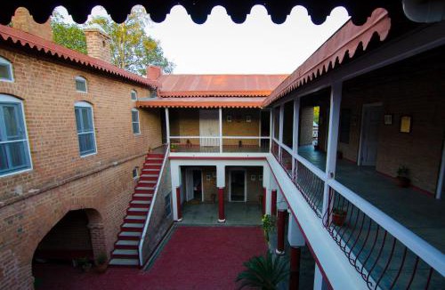 Dera Gopipur Hotel | Naurang Yatri Niwas