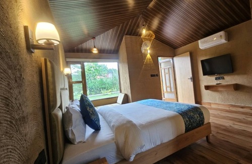 Belparao Hotel | Nayana Corbett Resort