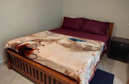Anaviratty House | Nest Home Stay