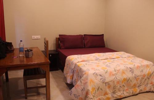 Anaviratty House | Nest Home Stay