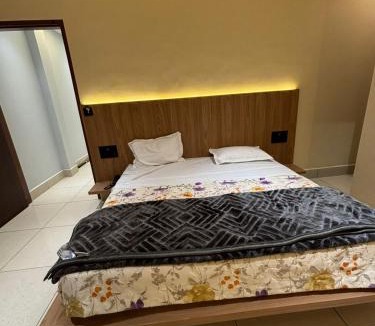 Rawatsar Hotel | Nest Inn Hotel & Restaurant