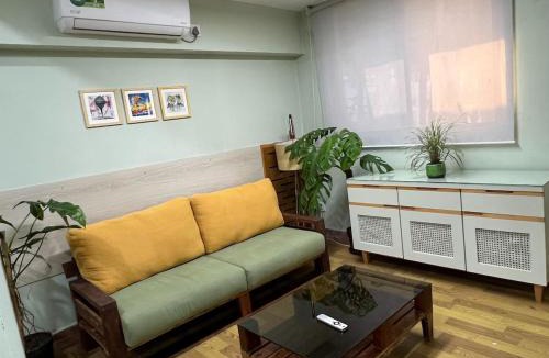 Dhaka Apartment | Nest Residence, Rooftop Studio with Netflix & Gym by Metro
