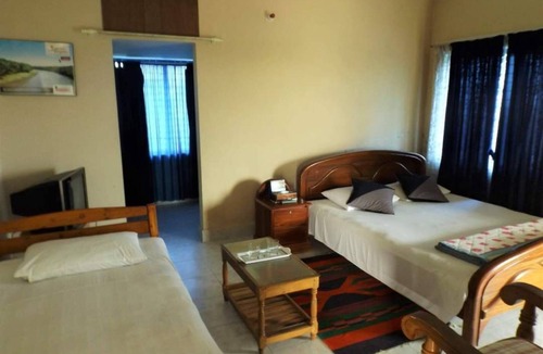 Latachapli Hotel | Nilanjana Kuakata