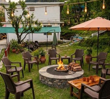 Banjar Hotel | Nirmal villa cottage by SkylarcTrails
