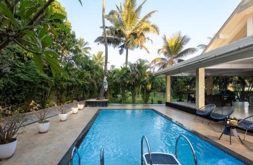 Vasai West Villa | Nirvana Luxurious Pool Garden Villa in Vasai