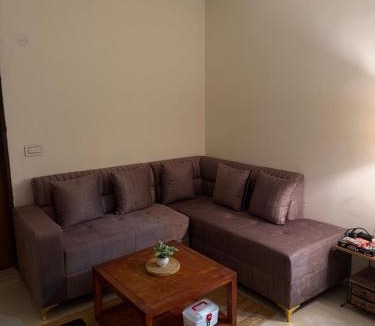 Sainik Farm Apartment | Nylostays