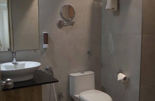 Hubli Hotel | OASIS SUITES