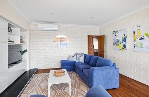 Mollymook Beach House | Oceans Edge