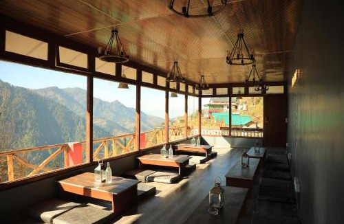 Shoja Hostel | Odin Hostel Shoja