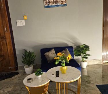 Beltola House | Ohana Stay