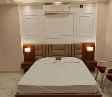 Sualkuchi Apartment | Olive Retreat