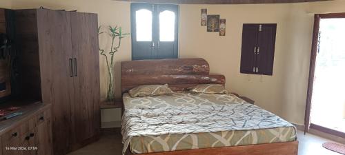 Bhuj House | Om Niwas Bhunga