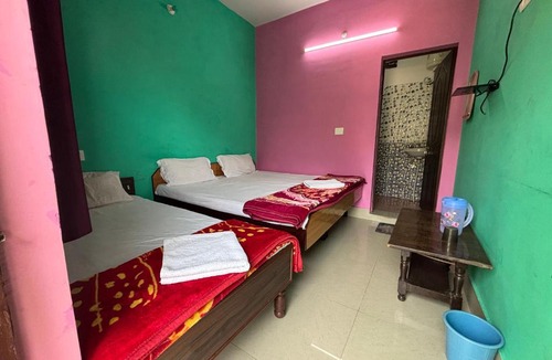 Uttarkashi Hotel | Omji Niwas - Shiv Ganga