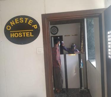 Wellington Pier Hostel | One Step Hostel