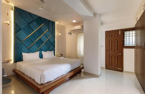 Vyalikaval HBCS Layout Apartment | Opulence by Red Olive 3bhk AC Manyata Tech Park