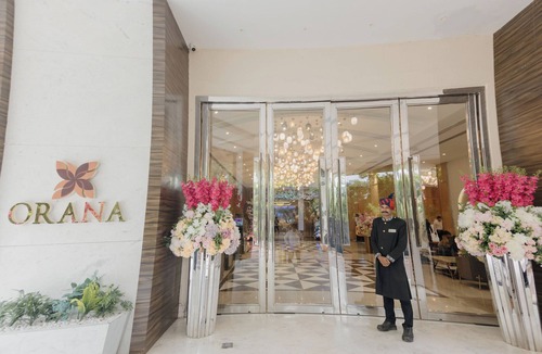 Vaishali Hotel | Orana Hotel & Convention ,Vaishali 1 minute Walk from Vaishali Metro Station.