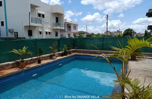 Malavli Villa | Orange Villa 4BHK with Pool and AC at Malavli, Lonavala