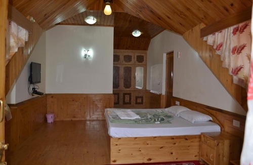 Manali House | Orchid Nest Cottage three bedroom villa
