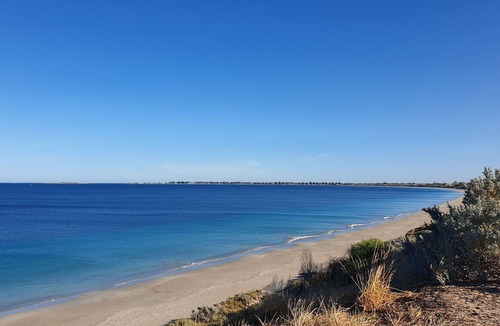 Warnbro Bed & Breakfast | Original retro beach house lovingly restored with period furnishings, 3min beach