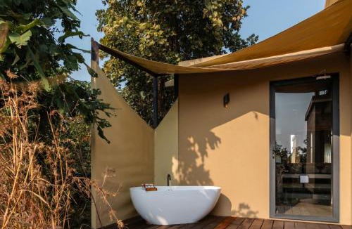 Mandla Cabin | Outpost 12, A Sinali Experience, Kanha