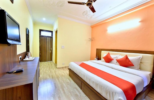 Naddi Hotel | OYO 12907 Hotel Isha Residency