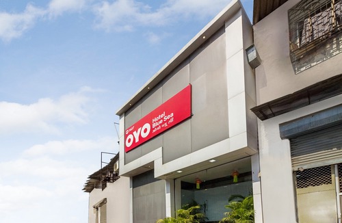 Sakinaka Hotel | OYO 7407 Hotel Blue Sea