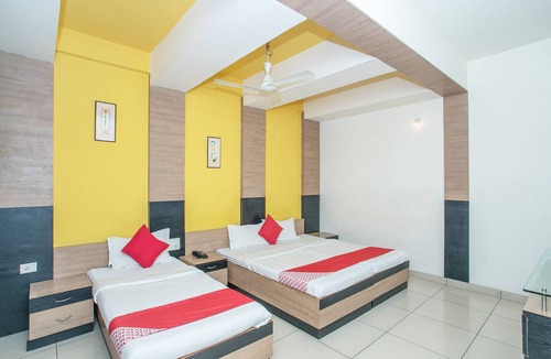 JP Nagar Hotel | OYO 8501 Abhimaani Comforts