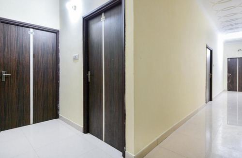 Amritsar Hotel | OYO Flagship G.s Hotel