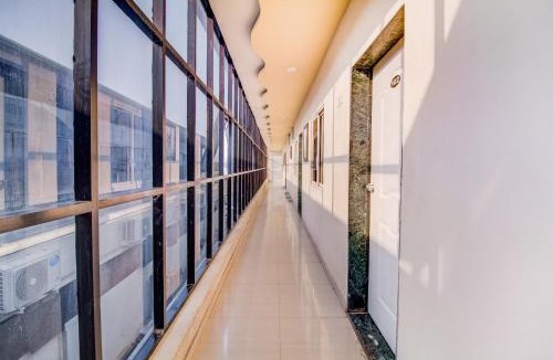 Bhusawal Hotel | OYO Hotel Galaxy