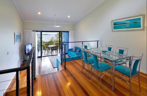 Hamilton Island Apartment | Panorama Apartments