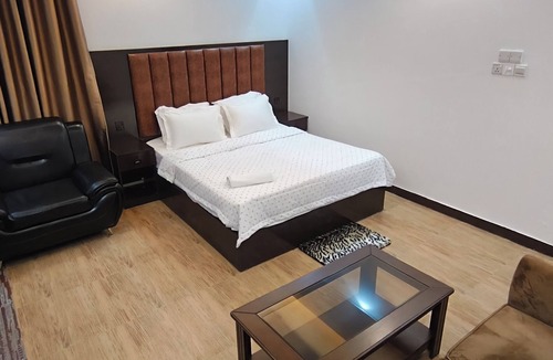 Banani House | Park Amaira Banani - Guesthouse
