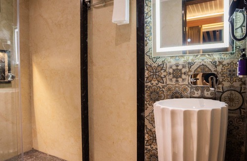 Arekere Hotel | Park Avenue Hotel Bannerghata Road
