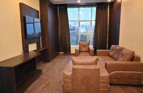 Siwan Hotel | Park Royal Hotel in Siwan