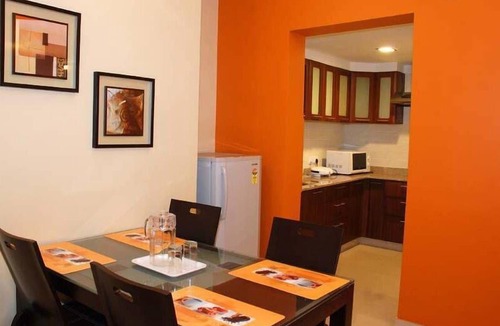Brookefield Apartment | Parkwood Suites
