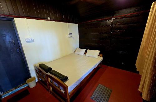 Hireguthi House | Patanga beach front cottage