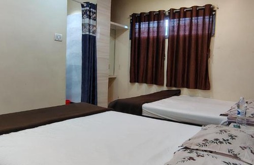 Tuljapur Hotel | PB Bhakt Niwas