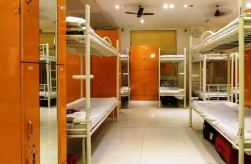Fort Bed & Breakfast | Peaceful bed & breakfast with AC in vibrant Mumbai