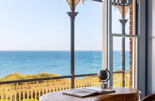 Mount Eliza Villa | Pelican Clifftop Estate | Magistic views with pool